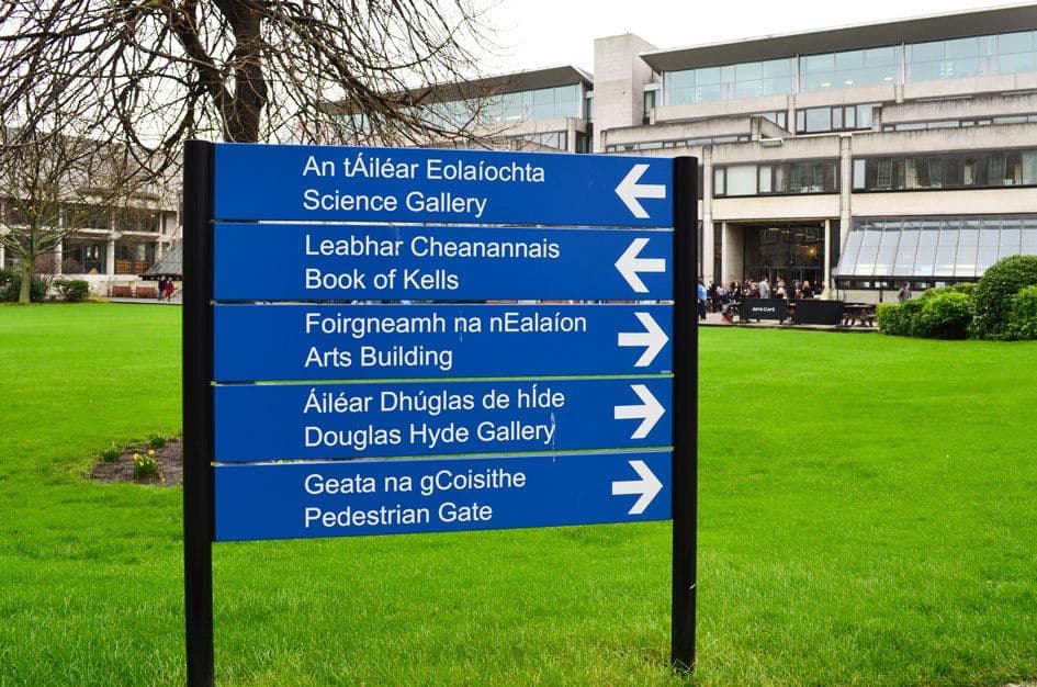 Trinity College Dublin: wayfinding by Wayfinders