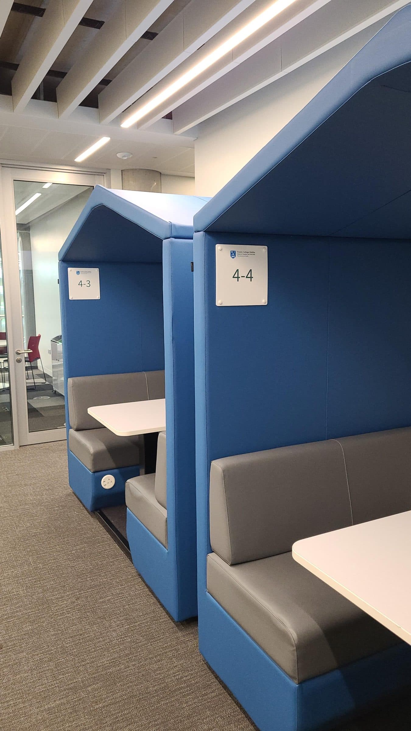 Trinity Business School: wayfinding by Wayfinders