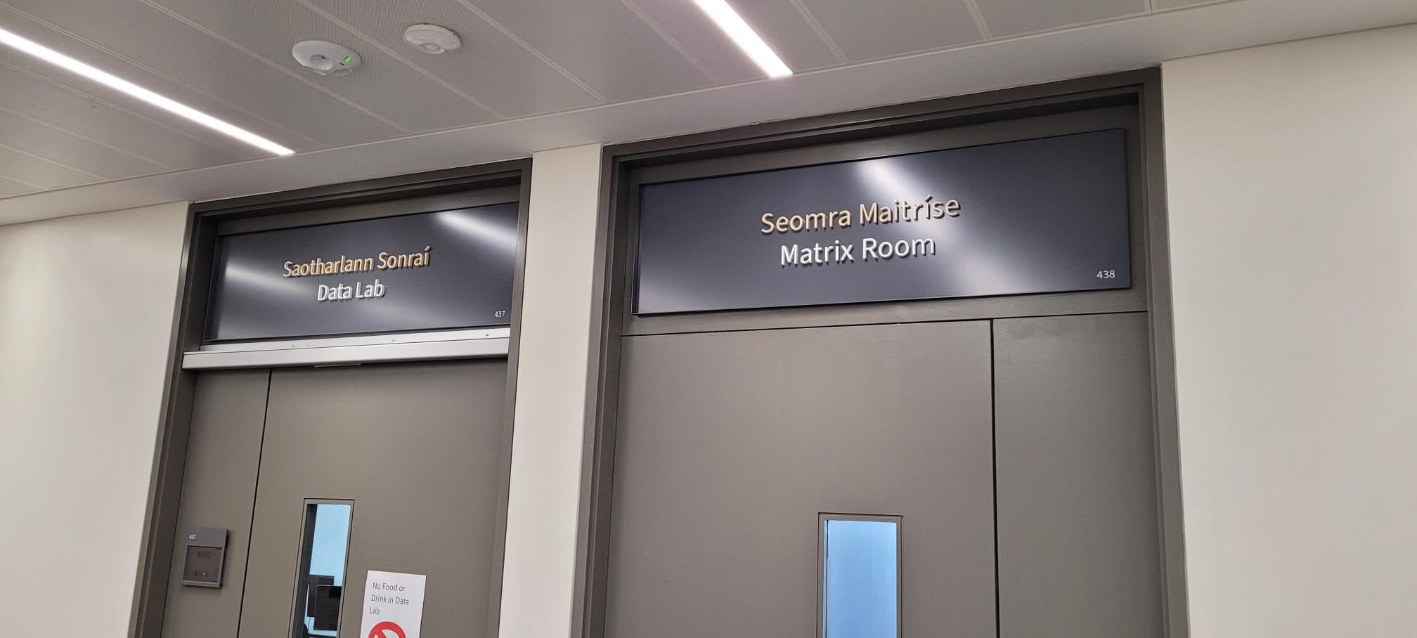 Trinity Business School: wayfinding by Wayfinders