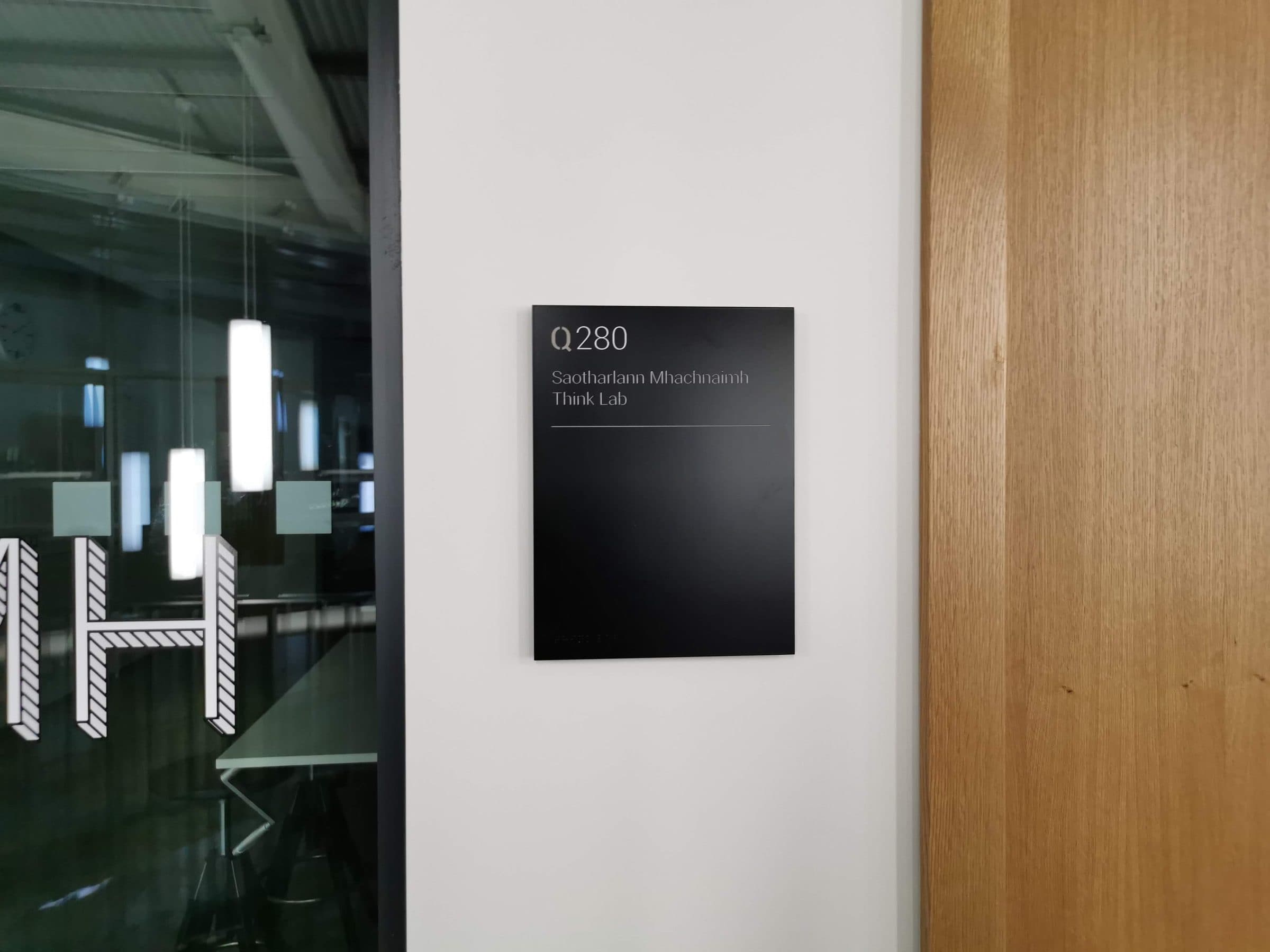UCD Moore Centre for Business: wayfinding by Wayfinders