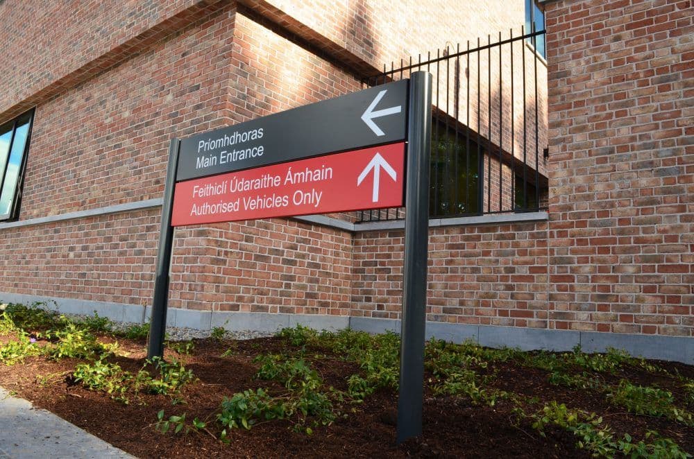 Wexford Garda HQ: wayfinding by Wayfinders