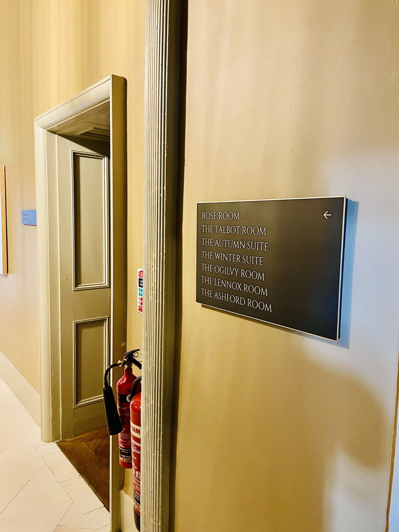 Carton House Hotel: wayfinding by Wayfinders