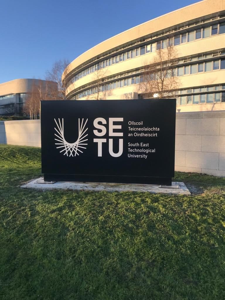 SETU External Branding Programme: wayfinding by Wayfinders