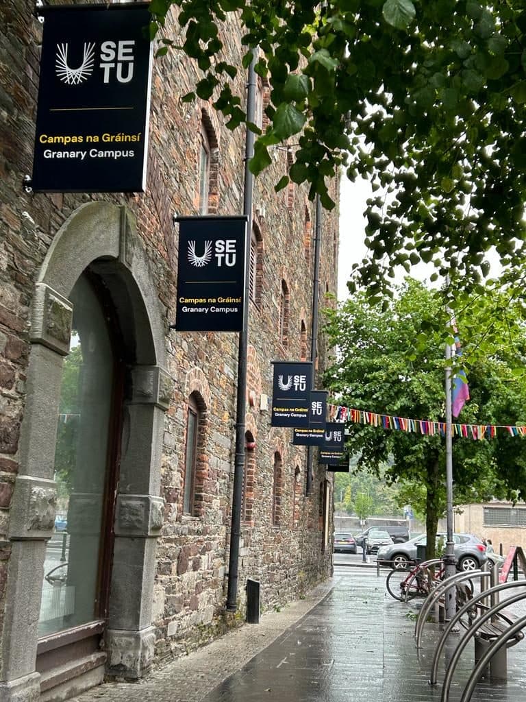 SETU External Branding Programme: wayfinding by Wayfinders